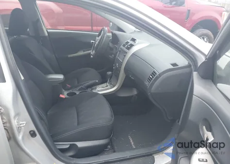 2013 Toyota Corolla S z USA, uszkodzony, nr VIN 2T1BU4EE9DC076613